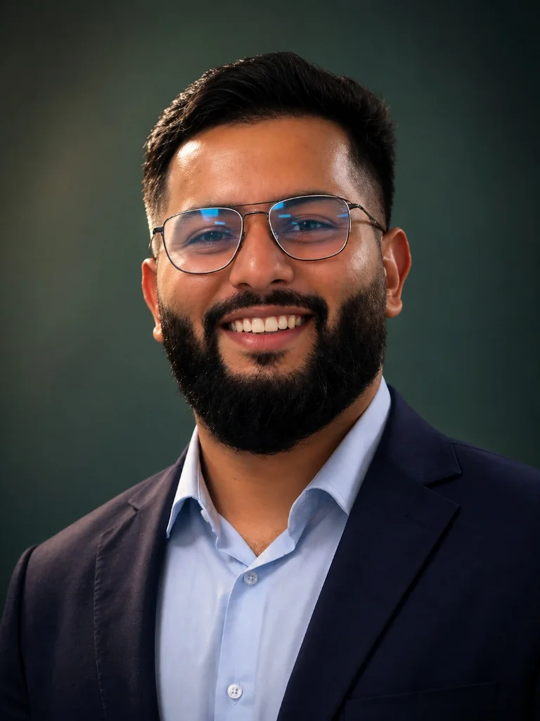 Yassine Emhamed, portrait
